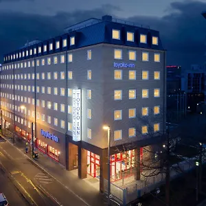 Toyoko Hauptbahnhof Hotel