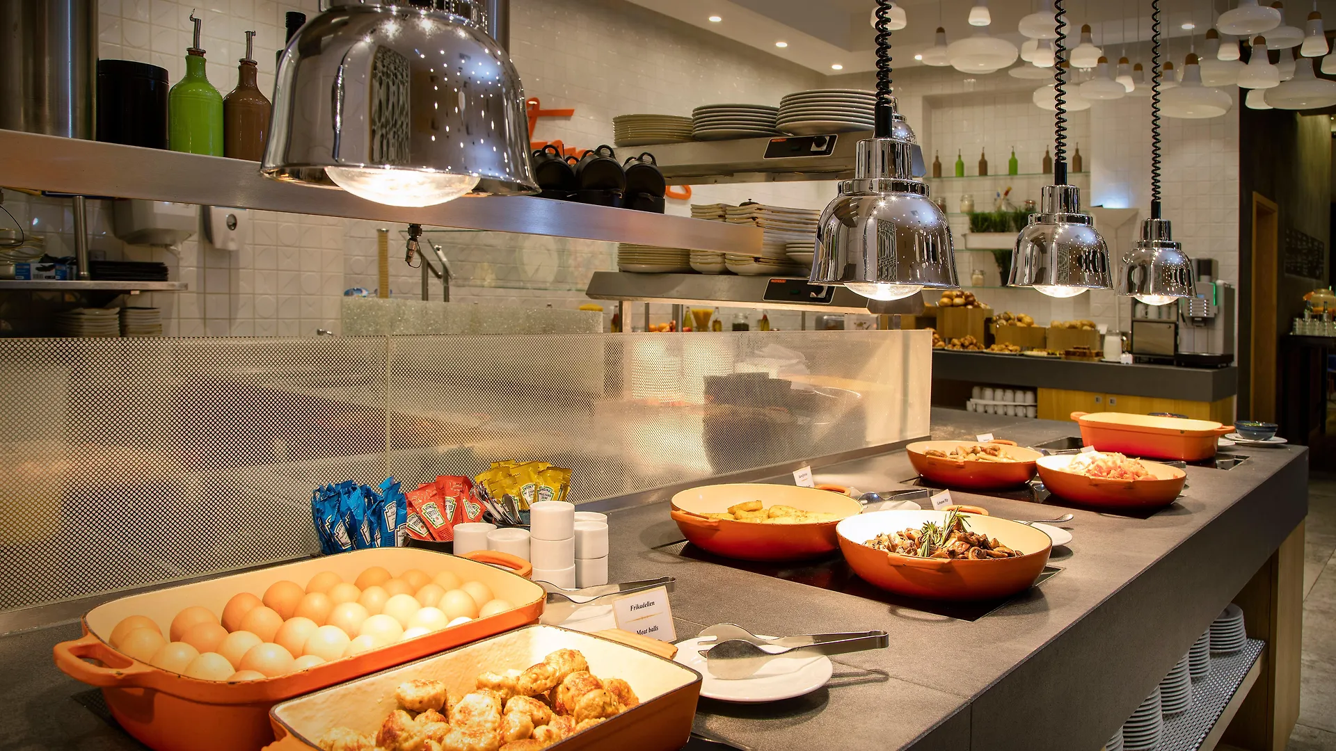 פרנקפורט Holiday Inn Frankfurt - Alte Oper By Ihg מלון